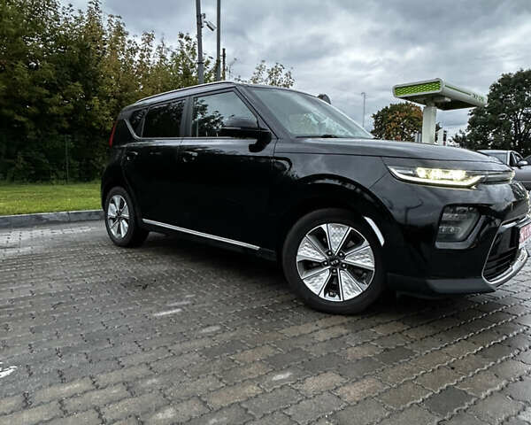 Черный Киа Soul, объемом двигателя 0 л и пробегом 124 тыс. км за 18900 $, фото 5 на Automoto.ua