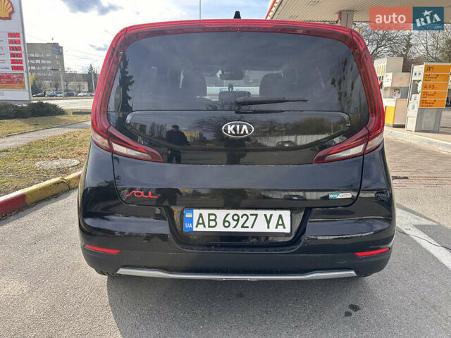 Черный Киа Soul, объемом двигателя 0 л и пробегом 96 тыс. км за 15900 $, фото 6 на Automoto.ua