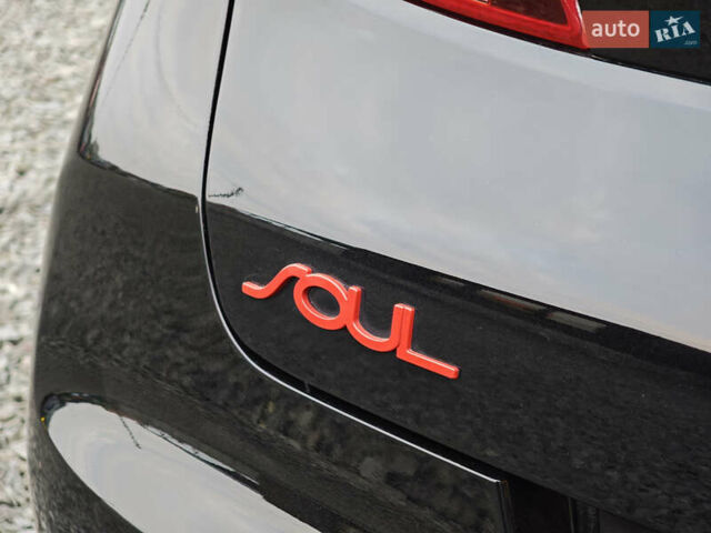 Чорний Кіа Soul, об'ємом двигуна 0 л та пробігом 112 тис. км за 17900 $, фото 18 на Automoto.ua