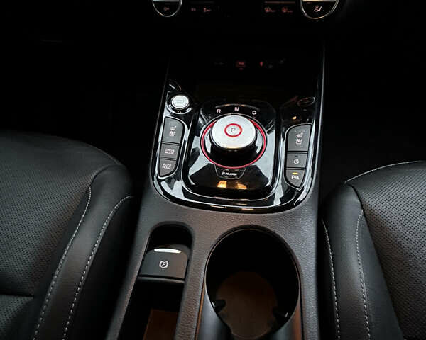 Черный Киа Soul, объемом двигателя 0 л и пробегом 124 тыс. км за 18900 $, фото 27 на Automoto.ua