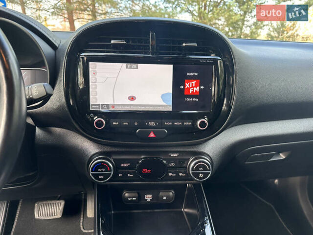Черный Киа Soul, объемом двигателя 0 л и пробегом 100 тыс. км за 18800 $, фото 27 на Automoto.ua