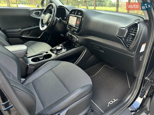 Черный Киа Soul, объемом двигателя 0 л и пробегом 100 тыс. км за 18800 $, фото 38 на Automoto.ua