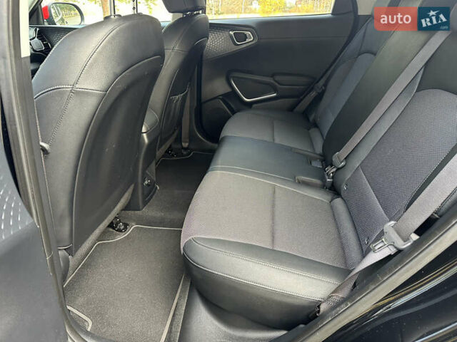 Черный Киа Soul, объемом двигателя 0 л и пробегом 100 тыс. км за 18800 $, фото 33 на Automoto.ua