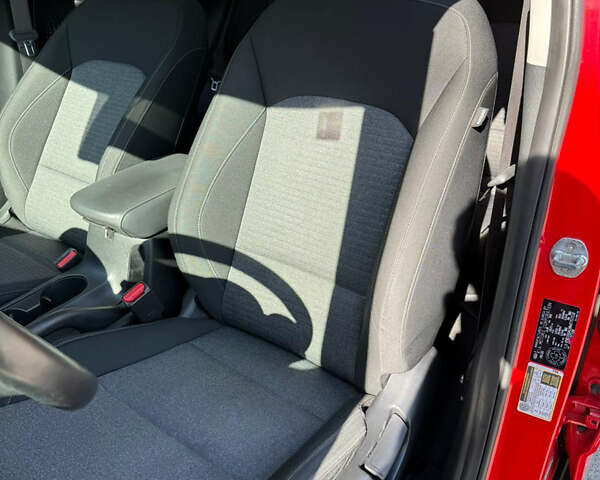 Черный Киа Soul, объемом двигателя 0 л и пробегом 72 тыс. км за 14800 $, фото 10 на Automoto.ua