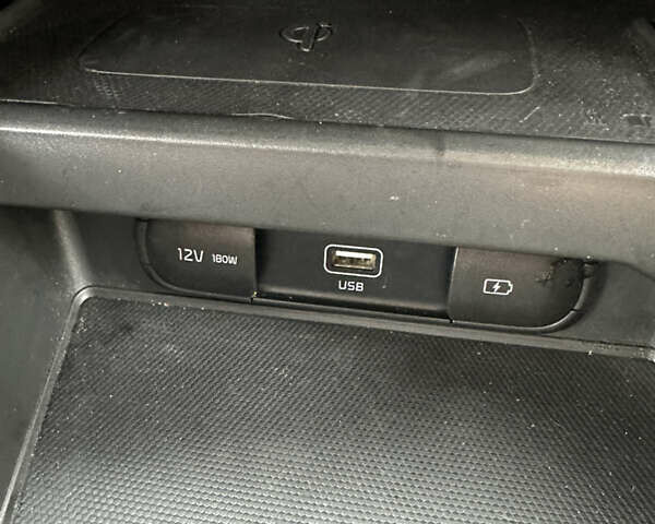 Черный Киа Soul, объемом двигателя 2 л и пробегом 81 тыс. км за 14650 $, фото 38 на Automoto.ua