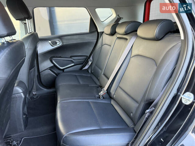 Чорний Кіа Soul, об'ємом двигуна 0 л та пробігом 110 тис. км за 18100 $, фото 8 на Automoto.ua