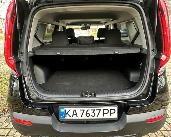 Черный Киа Soul, объемом двигателя 2 л и пробегом 81 тыс. км за 14650 $, фото 23 на Automoto.ua