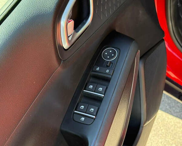 Черный Киа Soul, объемом двигателя 0 л и пробегом 72 тыс. км за 14800 $, фото 9 на Automoto.ua