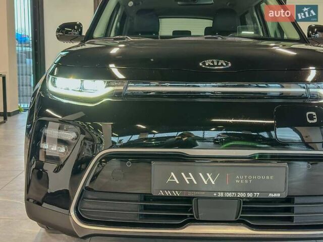 Черный Киа Soul, объемом двигателя 0 л и пробегом 70 тыс. км за 18900 $, фото 3 на Automoto.ua