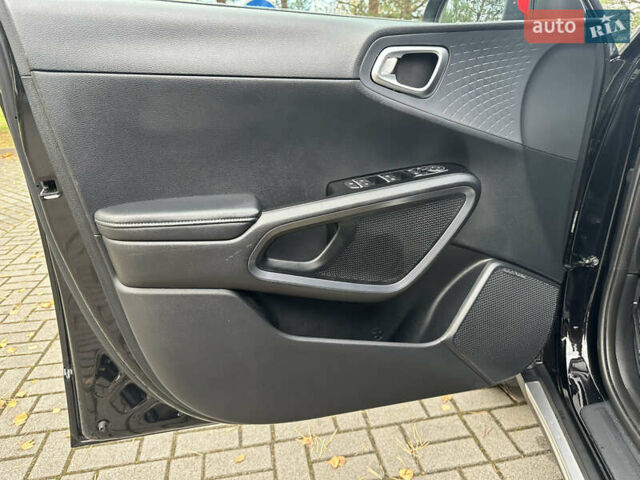 Черный Киа Soul, объемом двигателя 0 л и пробегом 100 тыс. км за 18800 $, фото 39 на Automoto.ua