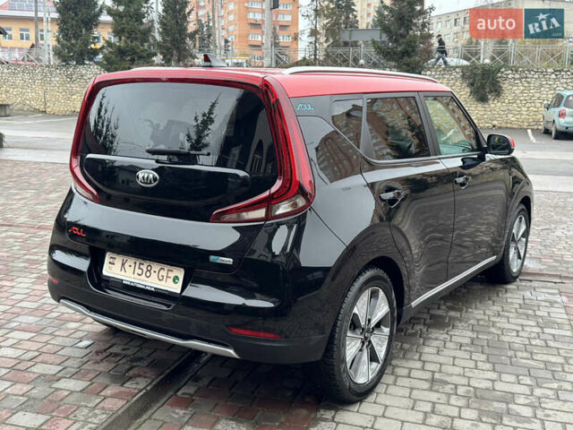 Черный Киа Soul, объемом двигателя 0 л и пробегом 128 тыс. км за 17999 $, фото 26 на Automoto.ua