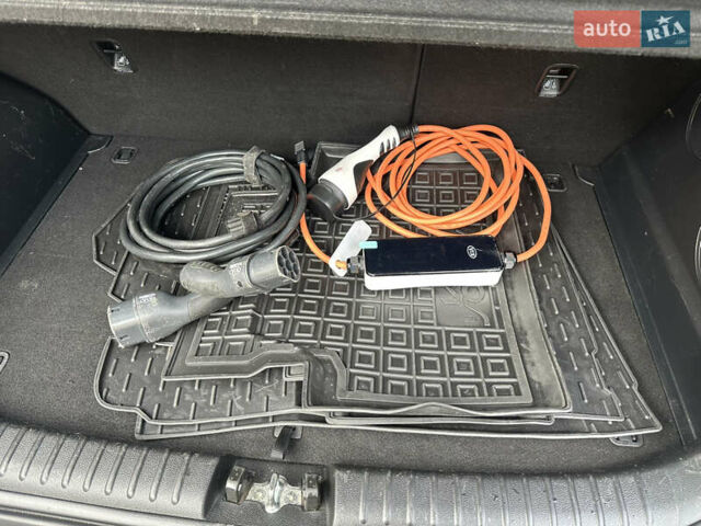 Черный Киа Soul, объемом двигателя 0 л и пробегом 100 тыс. км за 18800 $, фото 44 на Automoto.ua