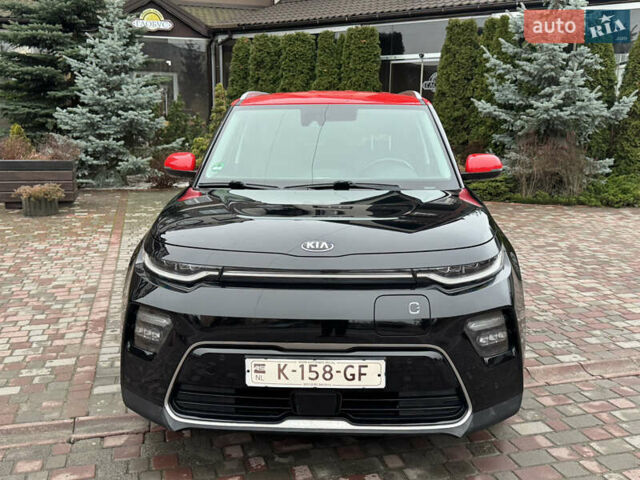 Черный Киа Soul, объемом двигателя 0 л и пробегом 128 тыс. км за 17999 $, фото 18 на Automoto.ua