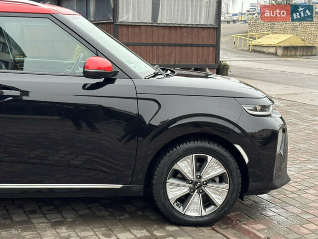Черный Киа Soul, объемом двигателя 0 л и пробегом 128 тыс. км за 17999 $, фото 21 на Automoto.ua
