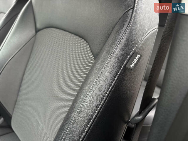Черный Киа Soul, объемом двигателя 0 л и пробегом 128 тыс. км за 17999 $, фото 42 на Automoto.ua