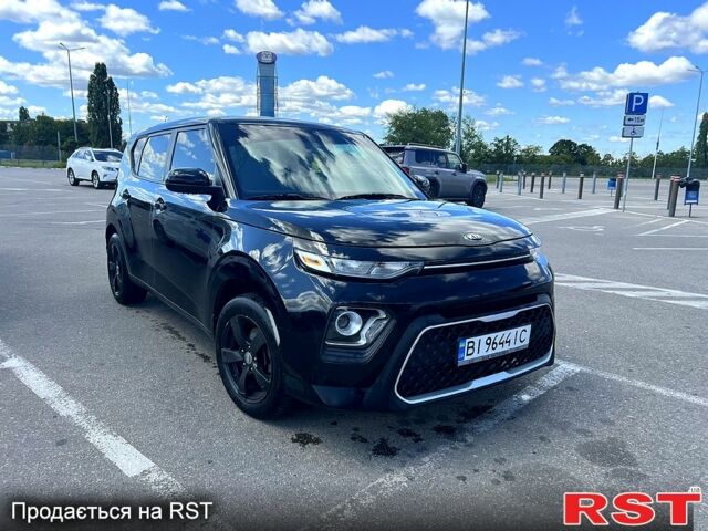 Черный Киа Soul, объемом двигателя 2 л и пробегом 94 тыс. км за 13800 $, фото 5 на Automoto.ua