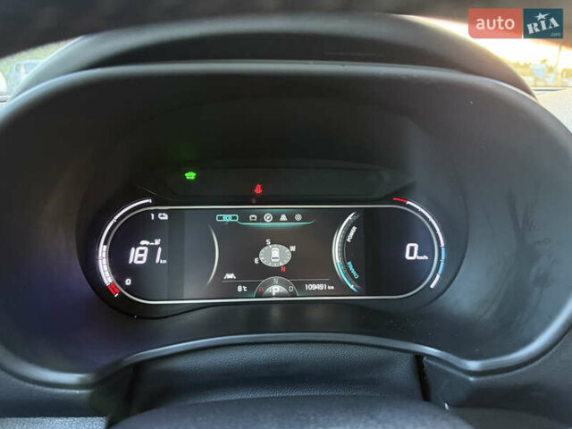 Чорний Кіа Soul, об'ємом двигуна 0 л та пробігом 110 тис. км за 18100 $, фото 11 на Automoto.ua