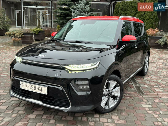 Черный Киа Soul, объемом двигателя 0 л и пробегом 128 тыс. км за 17999 $, фото 4 на Automoto.ua