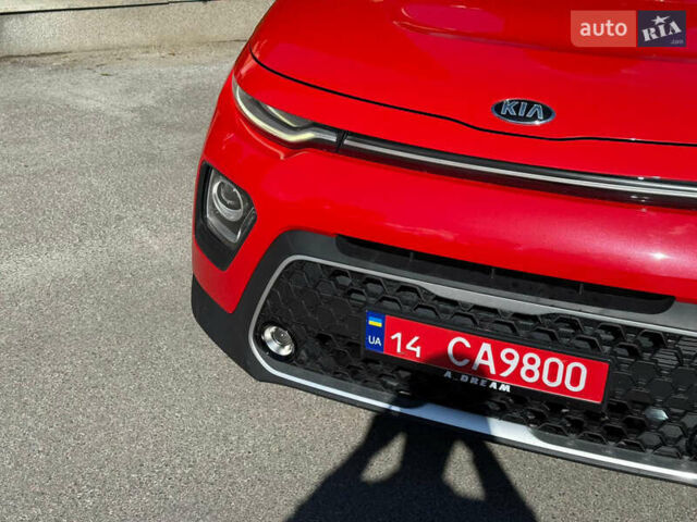 Черный Киа Soul, объемом двигателя 0 л и пробегом 72 тыс. км за 14800 $, фото 3 на Automoto.ua