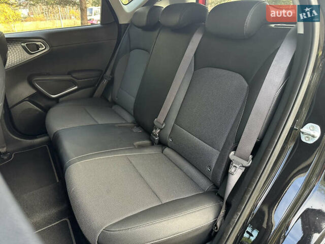 Черный Киа Soul, объемом двигателя 0 л и пробегом 100 тыс. км за 18800 $, фото 35 на Automoto.ua
