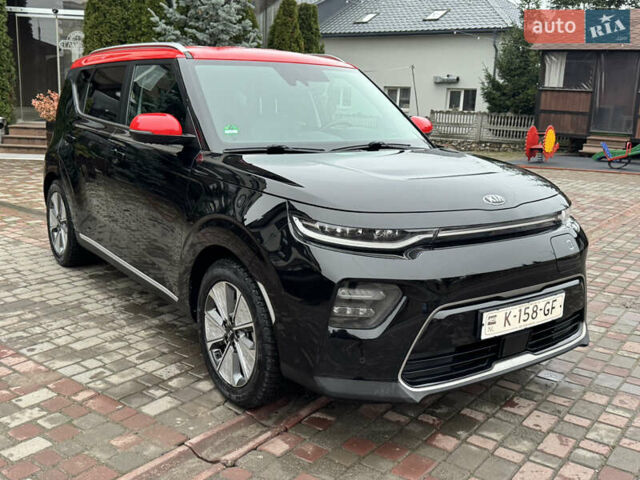 Черный Киа Soul, объемом двигателя 0 л и пробегом 128 тыс. км за 17999 $, фото 15 на Automoto.ua