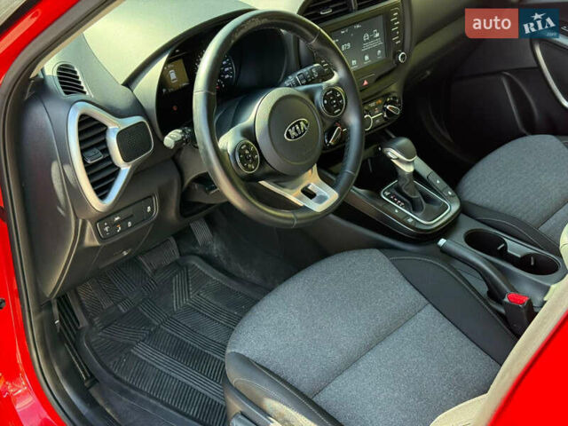Черный Киа Soul, объемом двигателя 0 л и пробегом 72 тыс. км за 14800 $, фото 5 на Automoto.ua