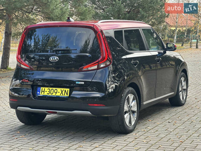 Черный Киа Soul, объемом двигателя 0 л и пробегом 100 тыс. км за 18800 $, фото 9 на Automoto.ua