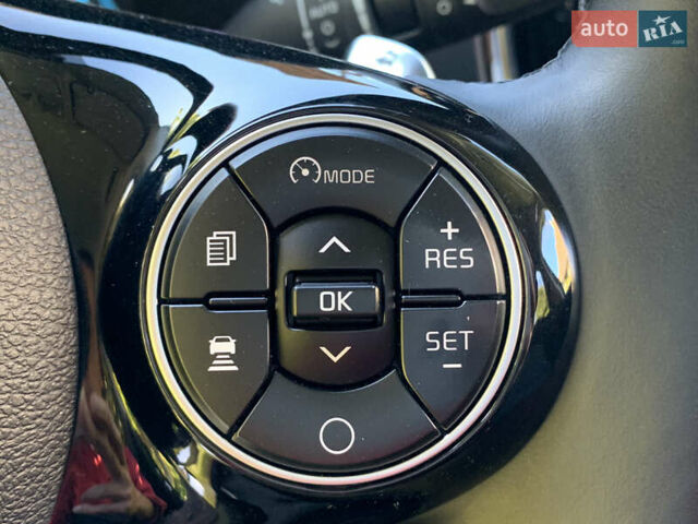 Черный Киа Soul, объемом двигателя 0 л и пробегом 79 тыс. км за 19299 $, фото 24 на Automoto.ua