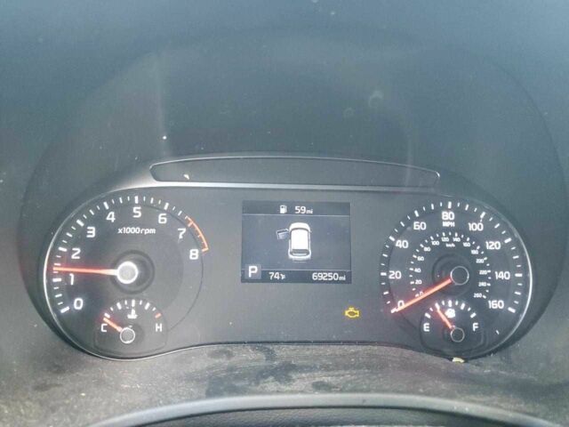 Черный Киа Soul, объемом двигателя 0 л и пробегом 65 тыс. км за 3600 $, фото 8 на Automoto.ua