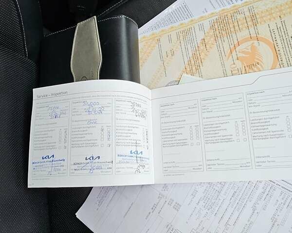 Черный Киа Soul, объемом двигателя 0 л и пробегом 70 тыс. км за 18600 $, фото 24 на Automoto.ua