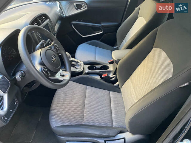 Киа Soul 2021 в Хмельницком на Automoto.ua Черный Киа Soul, объемом двигателя 2 л и пробегом 75 тыс. км за 14300 $, фото 29 на Automoto.ua