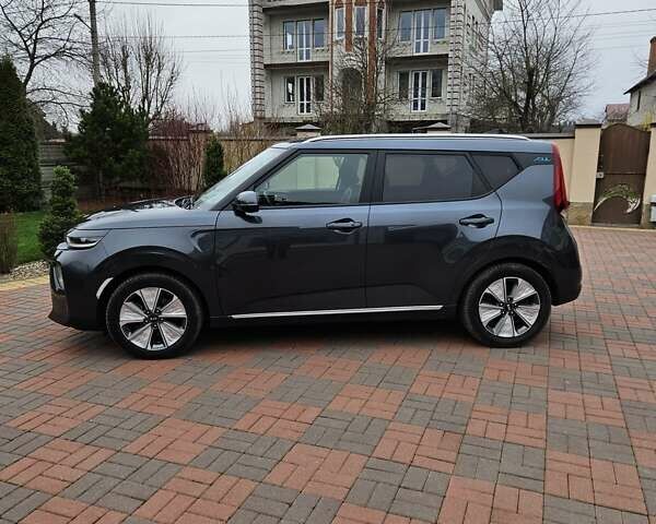 Черный Киа Soul, объемом двигателя 0 л и пробегом 70 тыс. км за 18600 $, фото 7 на Automoto.ua