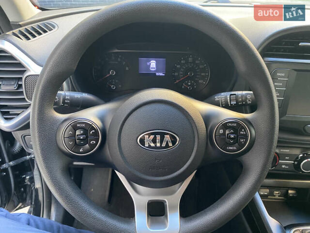 Киа Soul 2021 в Хмельницком на Automoto.ua Черный Киа Soul, объемом двигателя 2 л и пробегом 75 тыс. км за 14300 $, фото 32 на Automoto.ua