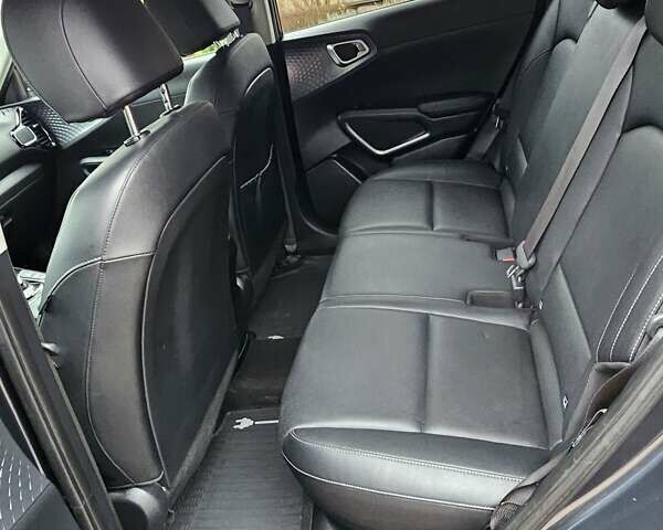 Черный Киа Soul, объемом двигателя 0 л и пробегом 70 тыс. км за 18600 $, фото 20 на Automoto.ua