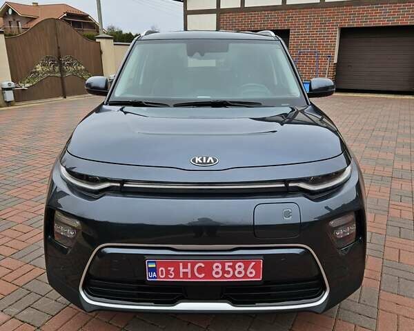 Черный Киа Soul, объемом двигателя 0 л и пробегом 70 тыс. км за 18600 $, фото 5 на Automoto.ua