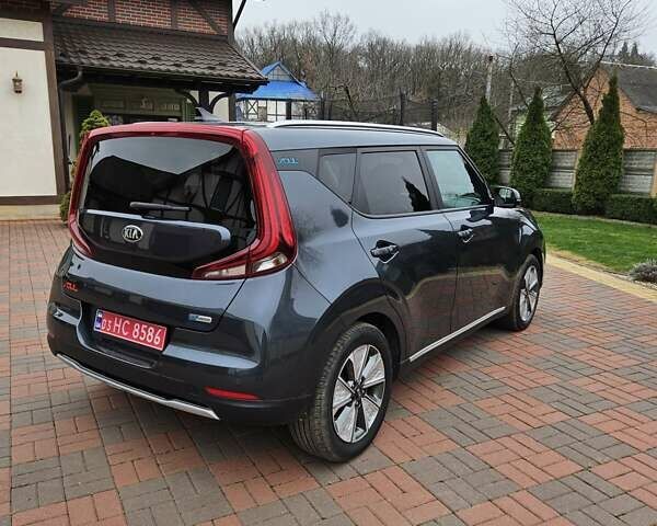 Черный Киа Soul, объемом двигателя 0 л и пробегом 70 тыс. км за 18600 $, фото 8 на Automoto.ua