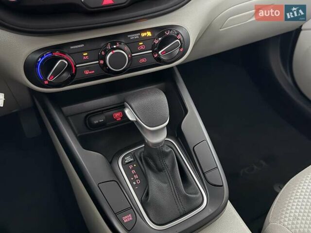 Черный Киа Soul, объемом двигателя 2 л и пробегом 50 тыс. км за 15800 $, фото 17 на Automoto.ua