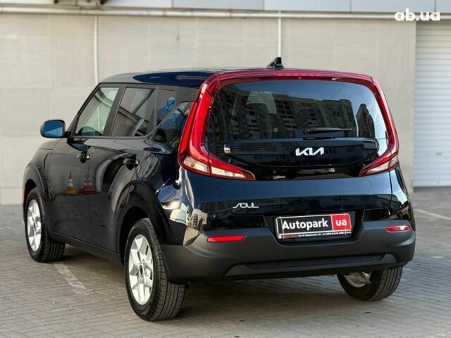 Черный Киа Soul, объемом двигателя 2 л и пробегом 67 тыс. км за 15990 $, фото 9 на Automoto.ua