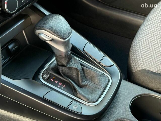 Черный Киа Soul, объемом двигателя 2 л и пробегом 67 тыс. км за 15990 $, фото 14 на Automoto.ua