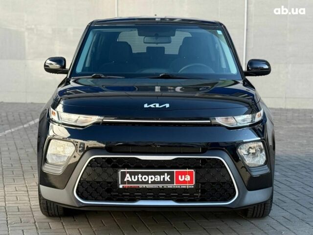 Черный Киа Soul, объемом двигателя 2 л и пробегом 67 тыс. км за 15990 $, фото 2 на Automoto.ua
