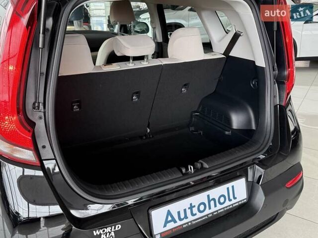Черный Киа Soul, объемом двигателя 2 л и пробегом 50 тыс. км за 15800 $, фото 25 на Automoto.ua