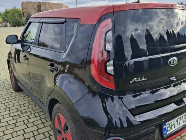 Черный Киа Soul, объемом двигателя 0 л и пробегом 98 тыс. км за 6700 $, фото 2 на Automoto.ua