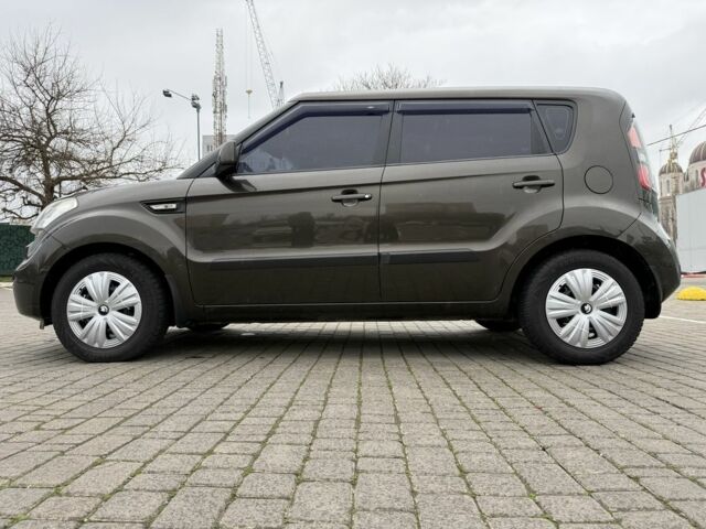 Коричневий Кіа Soul, об'ємом двигуна 1.6 л та пробігом 164 тис. км за 8000 $, фото 2 на Automoto.ua