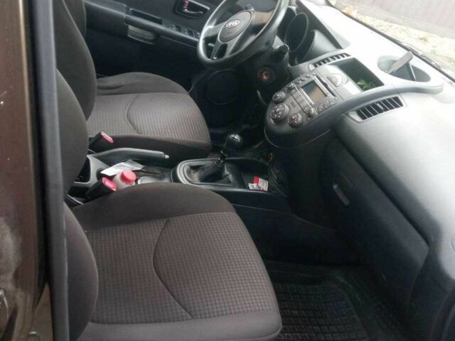 Коричневый Киа Soul, объемом двигателя 1.6 л и пробегом 140 тыс. км за 6603 $, фото 6 на Automoto.ua