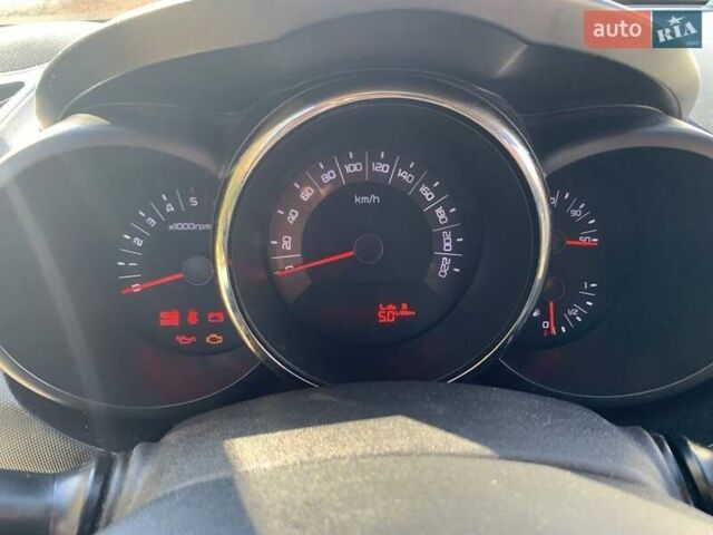 Коричневый Киа Soul, объемом двигателя 1.6 л и пробегом 226 тыс. км за 7200 $, фото 5 на Automoto.ua