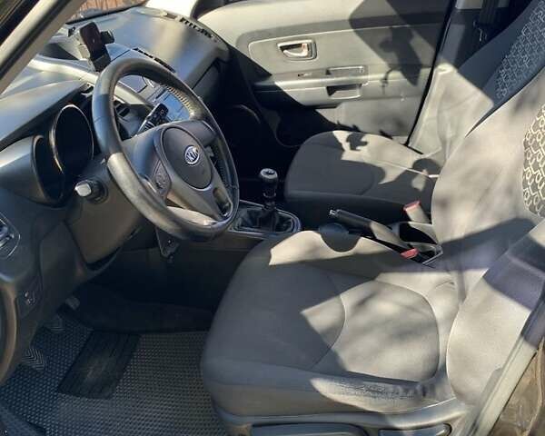 Коричневый Киа Soul, объемом двигателя 1.6 л и пробегом 226 тыс. км за 7200 $, фото 8 на Automoto.ua