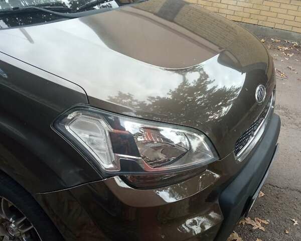 Коричневий Кіа Soul, об'ємом двигуна 1.59 л та пробігом 140 тис. км за 6500 $, фото 2 на Automoto.ua