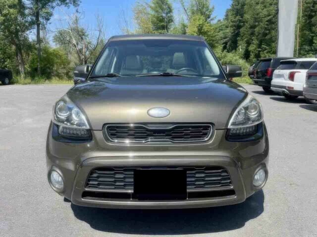 Коричневый Киа Soul, объемом двигателя 2 л и пробегом 81 тыс. км за 4300 $, фото 1 на Automoto.ua