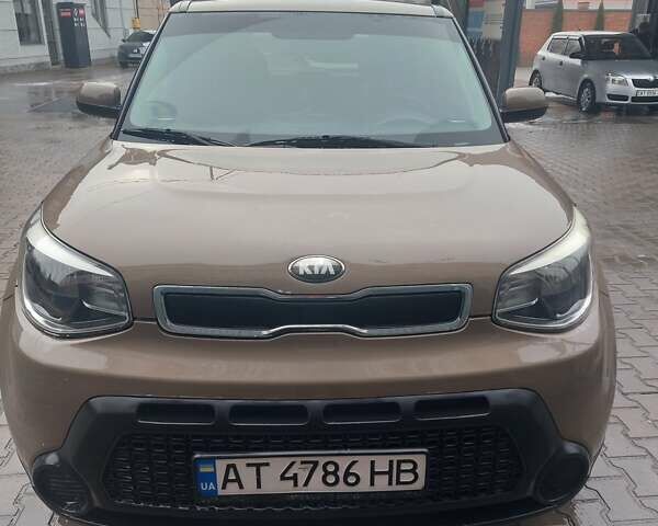 Коричневый Киа Soul, объемом двигателя 1.59 л и пробегом 76 тыс. км за 8200 $, фото 2 на Automoto.ua