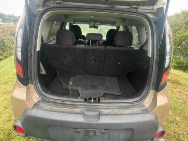 Коричневый Киа Soul, объемом двигателя 1.6 л и пробегом 77 тыс. км за 4500 $, фото 9 на Automoto.ua